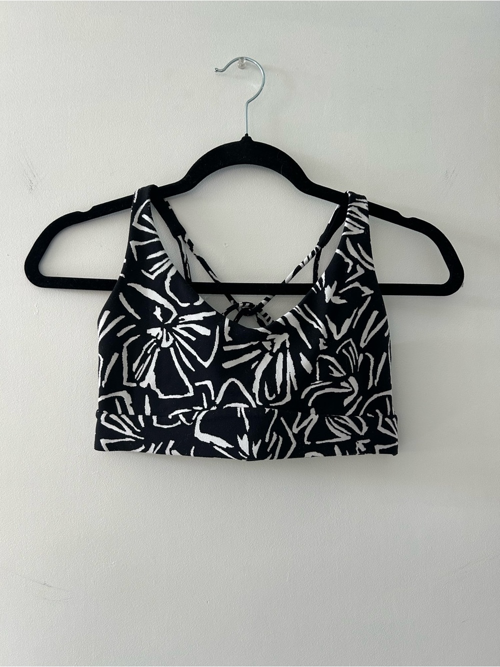 Athleta Black & White Floral Sports Bra